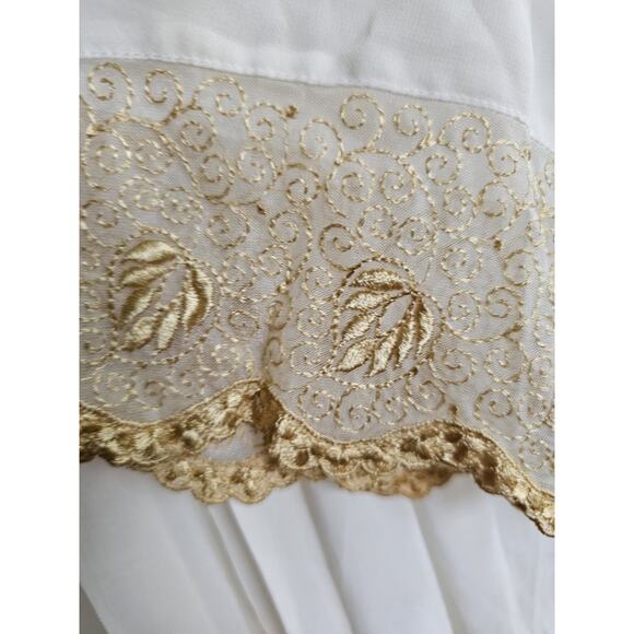 Victoria's Secret Vintage White Sheer Gold Lace Trim Robe Size M/L Bridal Sexy - Picture 3 of 10